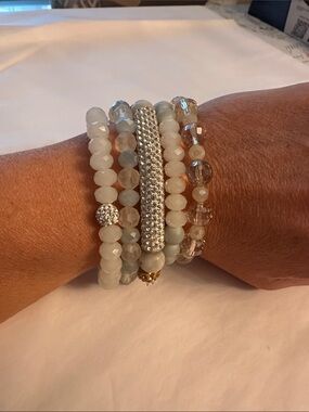 Erimish Crystal Accent White and Clear Beaded Stretch Bracelet Set
